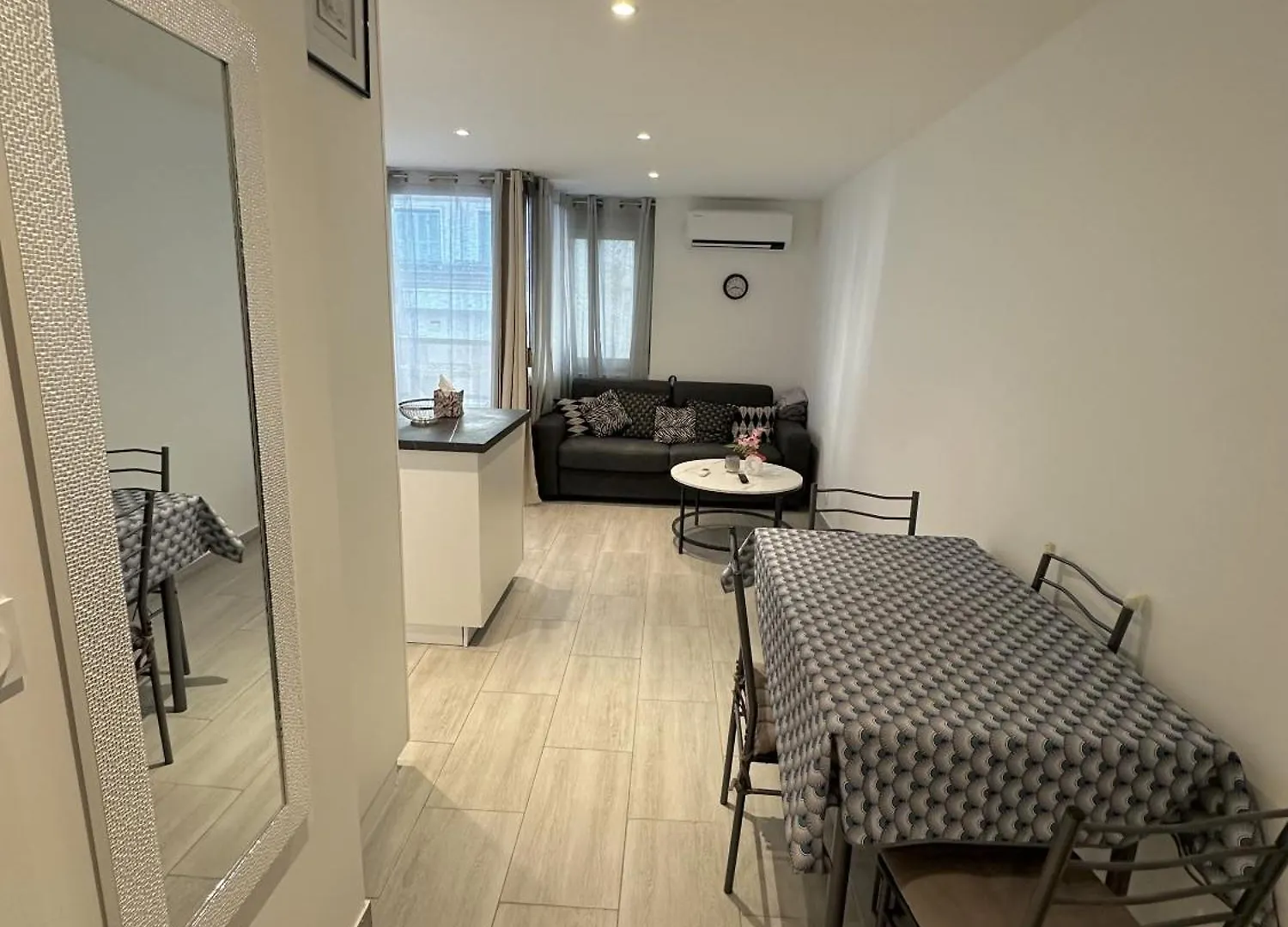 Apartman Residence Graziella Appartement 100 Juan-les-Pins