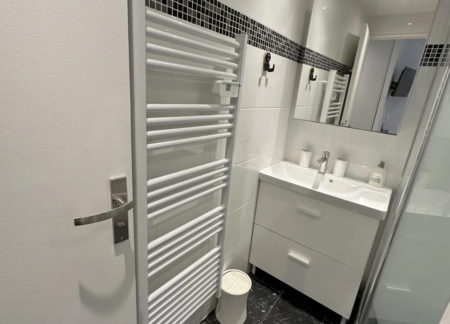 Residence Graziella Appartement 100 Juan-les-Pins Franciaország